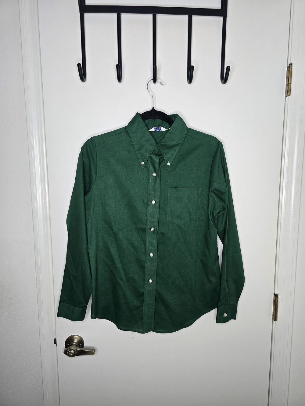 Sears Roebuck 70's Women's Forest Green Button-Down Shirt with Point Collar